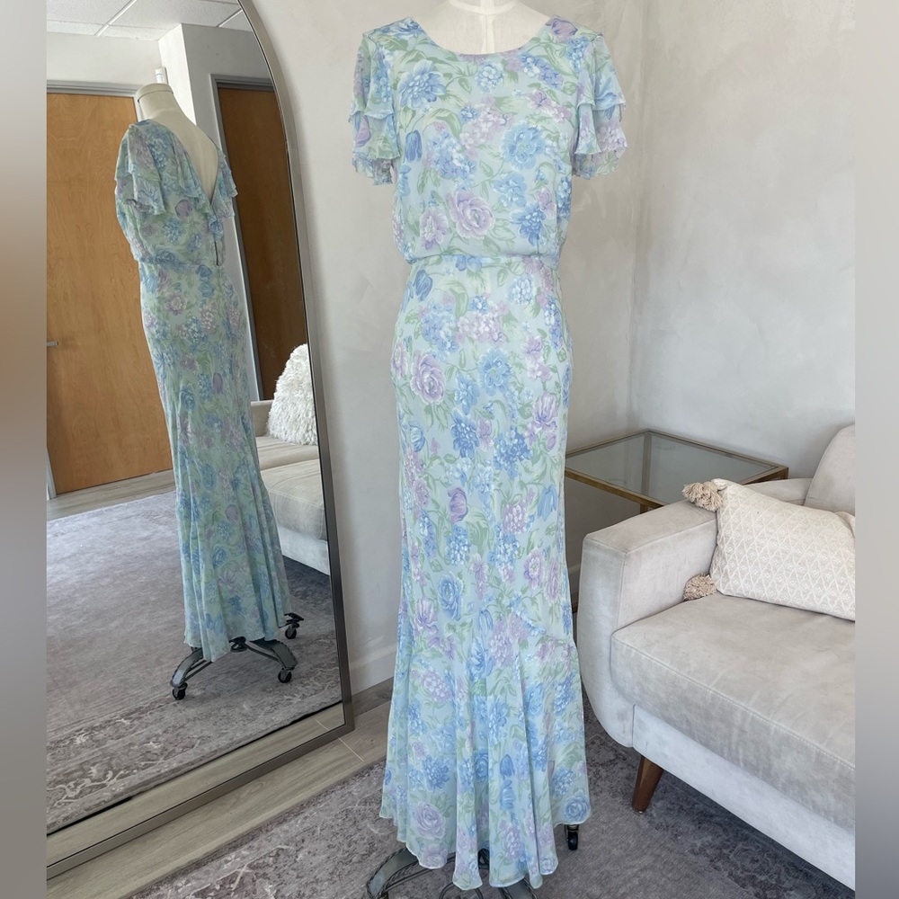 VINTAGE INSPIRED BIAS CUT FLUTTER SLEEVE CHIFFON FLORAL GARDEN DRESS | Size S